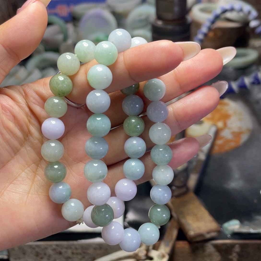 未镶嵌手链翡翠多样性