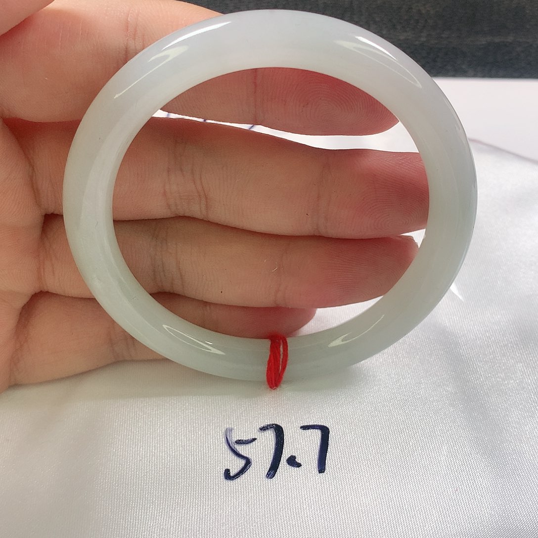 未镶嵌手镯（圆镯）翡翠352号