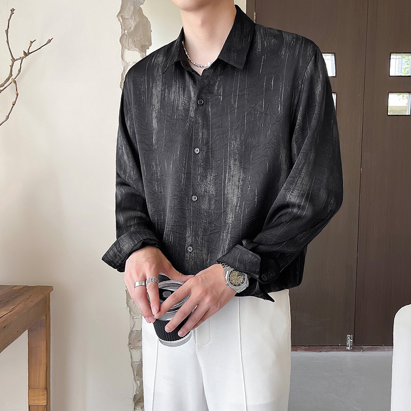 春秋季男士痞帅英伦风休闲长袖衬衫青年时尚百搭潮流翻领花衬衣男
