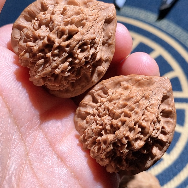 【闪购商品】文玩核桃吊坠朱雀