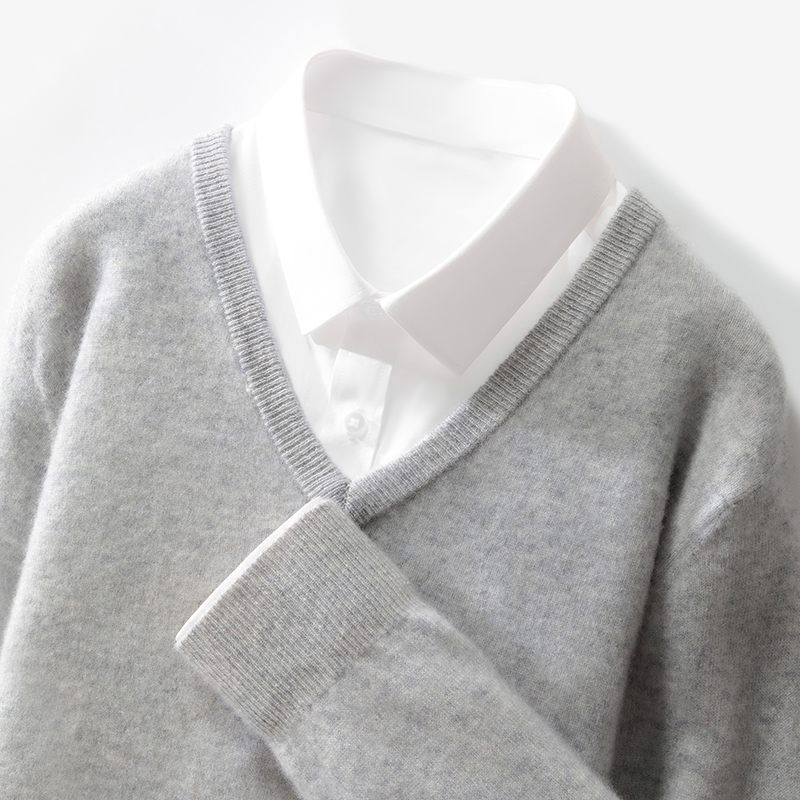 V领男士冬季新款宽松商务休闲时尚内搭打底针织羊绒衫长袖