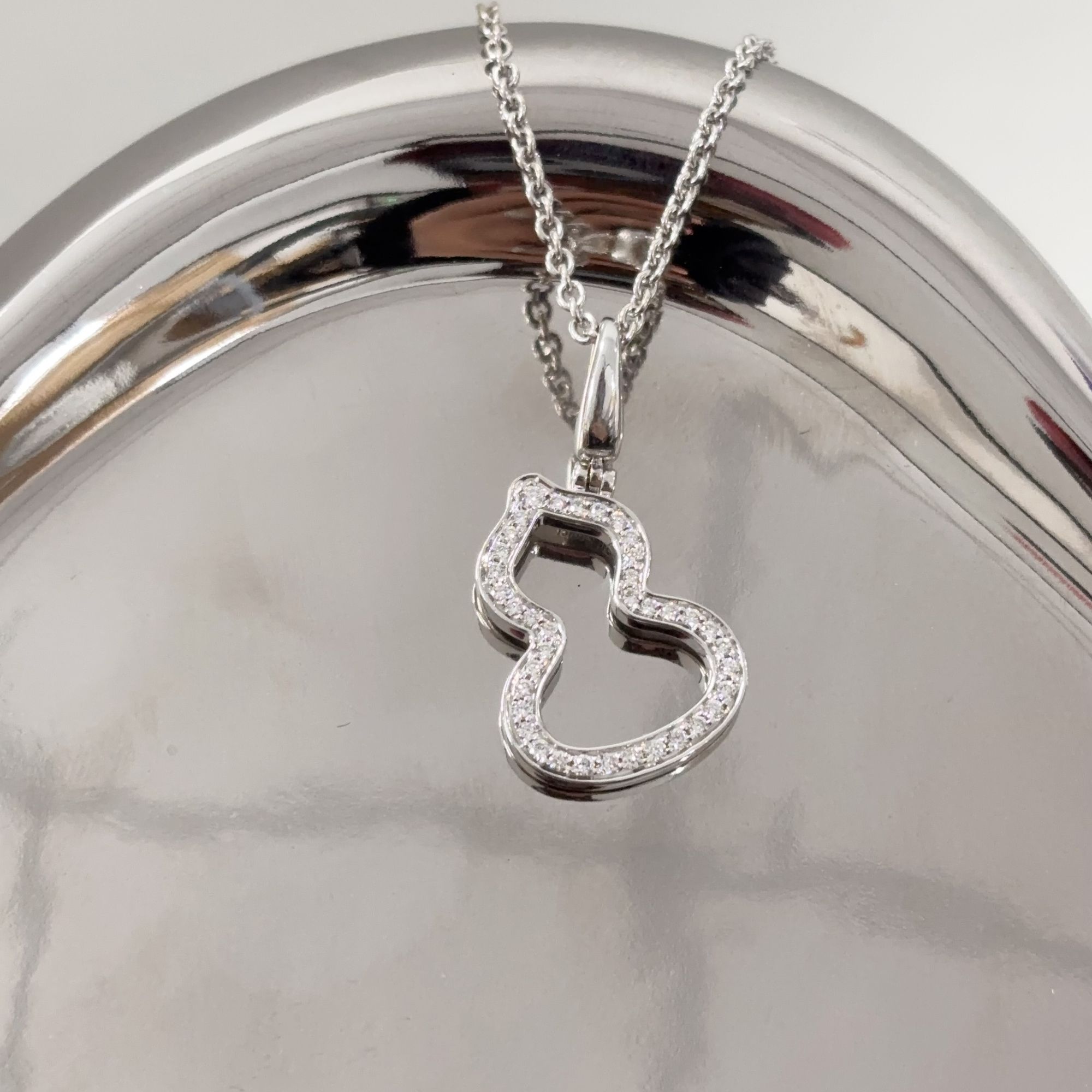 99新 Qeelin 小花6珊 葫芦 中小号 白金 镂空项链