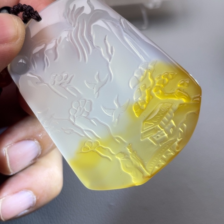 玛瑙/玉髓颈饰未镶嵌江*