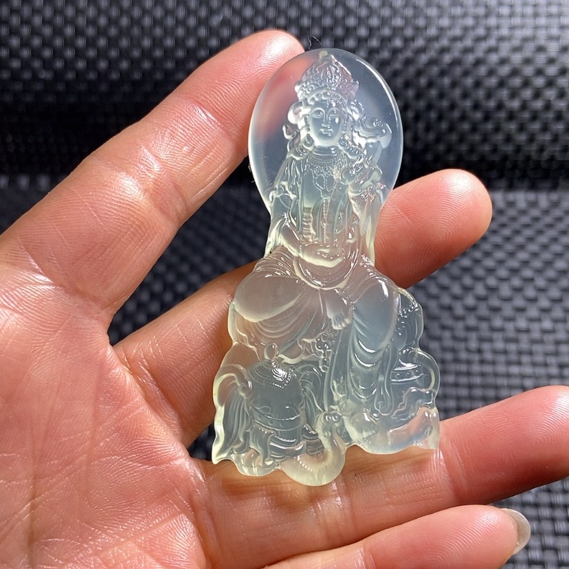 【闪购商品】蛇纹石玉颈饰未镶嵌火**@