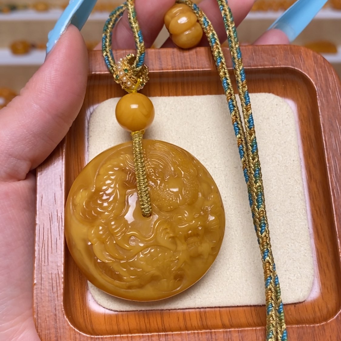 【闪购商品】未镶嵌颈饰蜜蜡手串