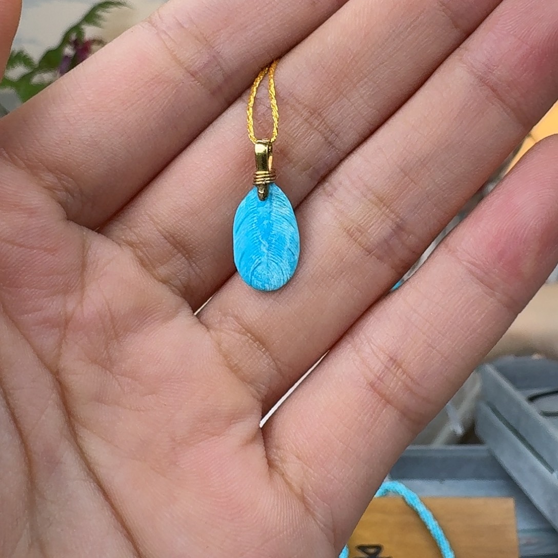 绿松石18K金镶嵌珠宝奇石