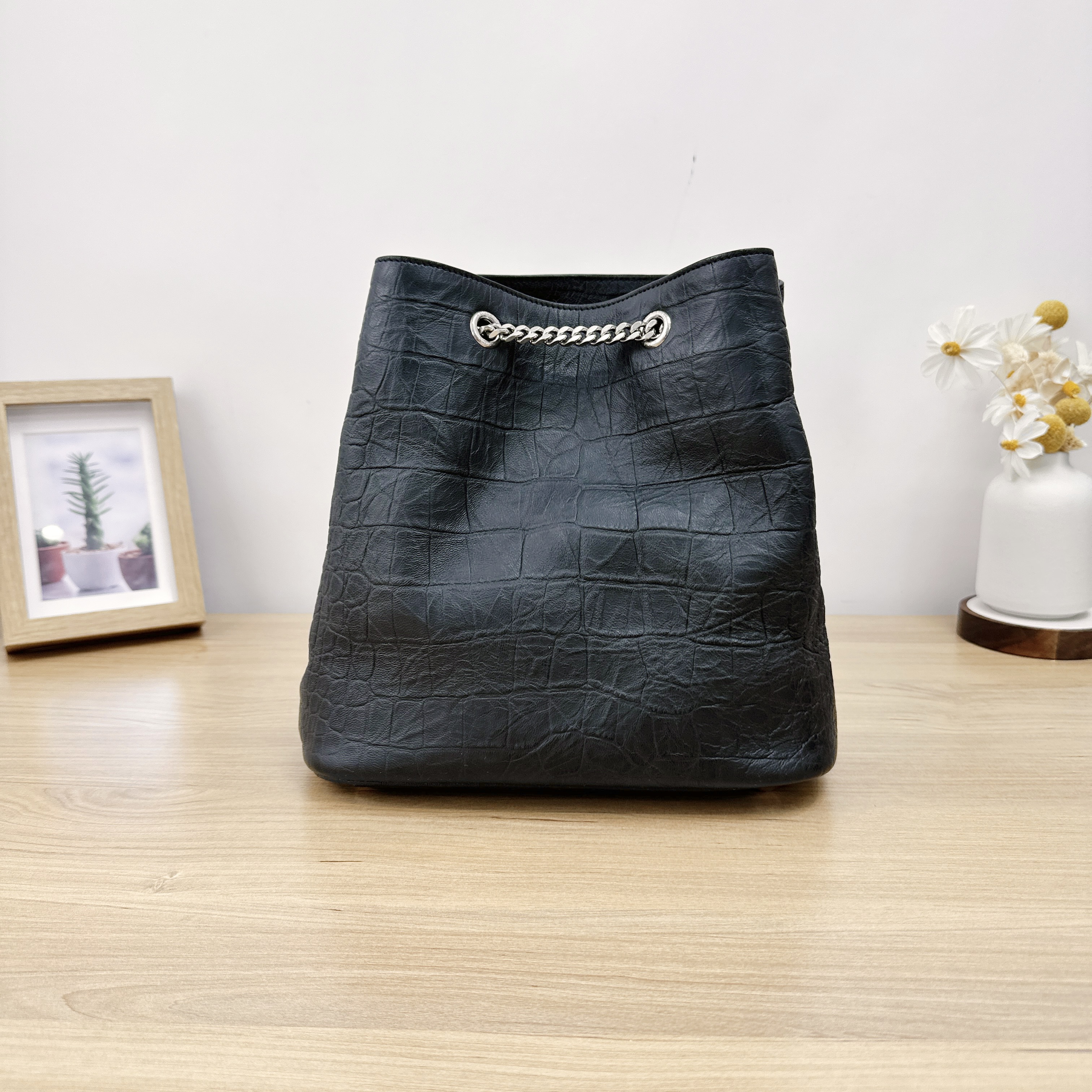 99新 YSL/圣罗兰 水桶包/单肩包/8247