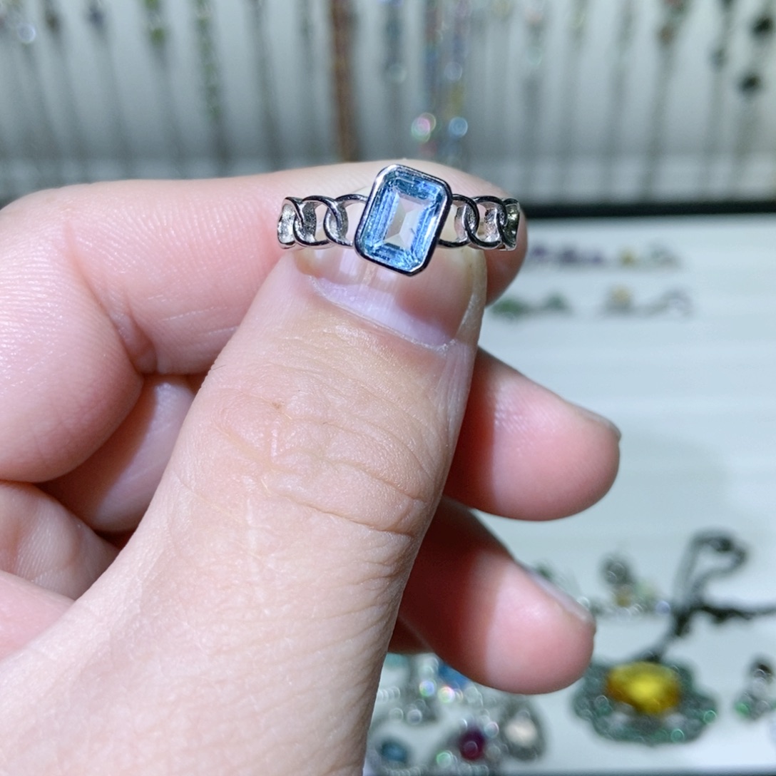 绿水晶戒指银S925镶嵌