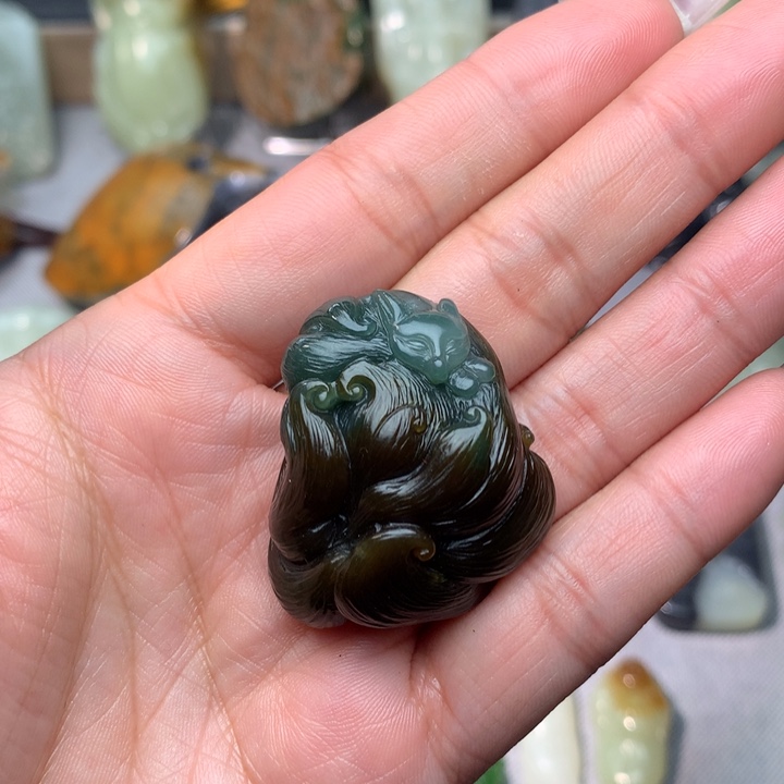 和田玉挂件未镶嵌