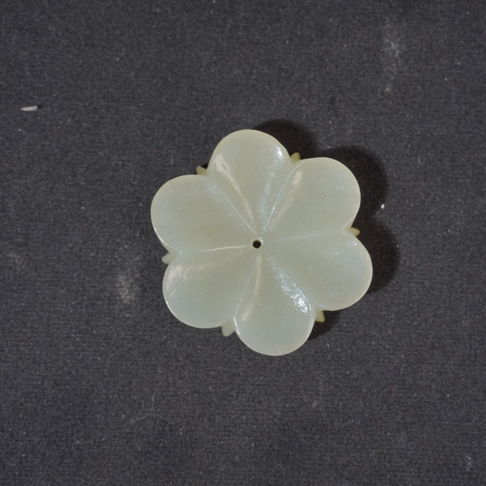 6SE197 清 和田玉花卉吊坠