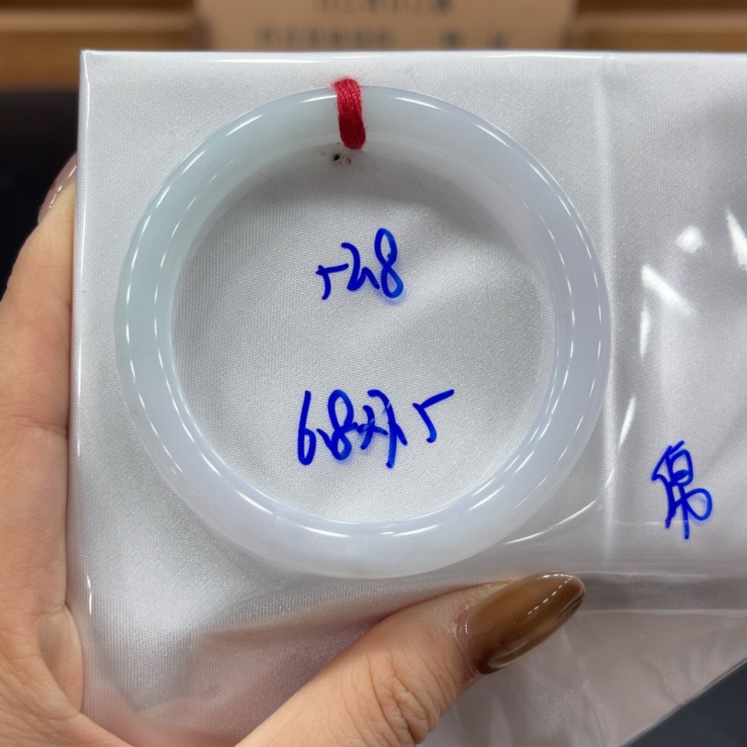 未镶嵌手镯翡翠翡翠