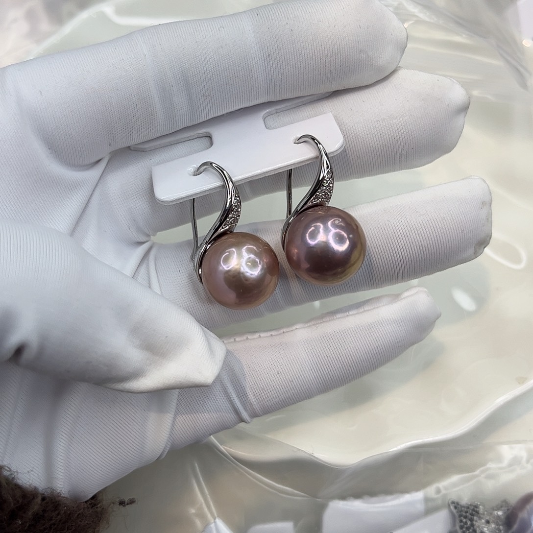 淡水珍珠耳饰合金