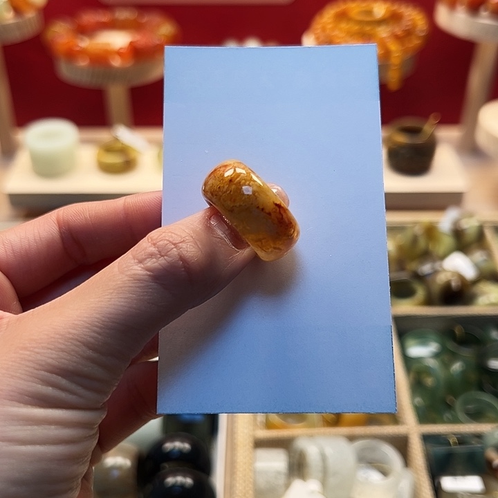 蛇纹石玉戒指未镶嵌