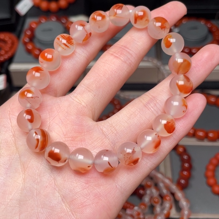 未镶嵌南红玛瑙手链