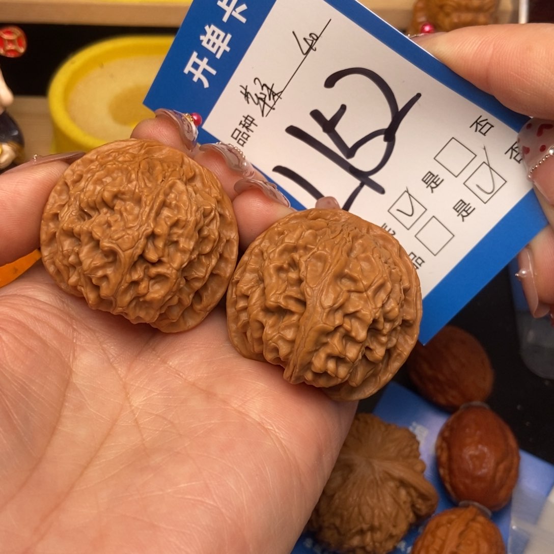 桃核吊坠核桃苹果园狮子头