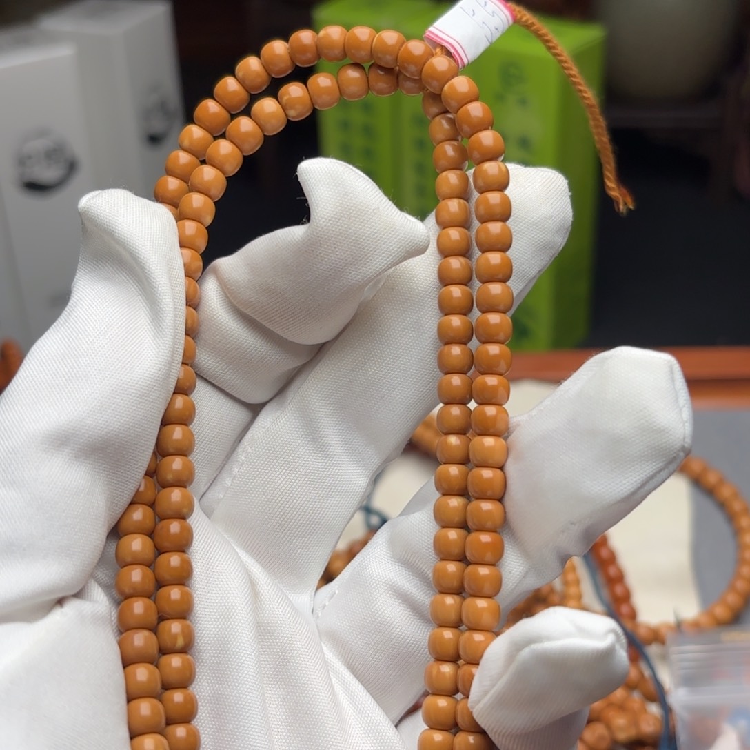 橄榄核吊坠核尖老挝脖挂5.5针尖白