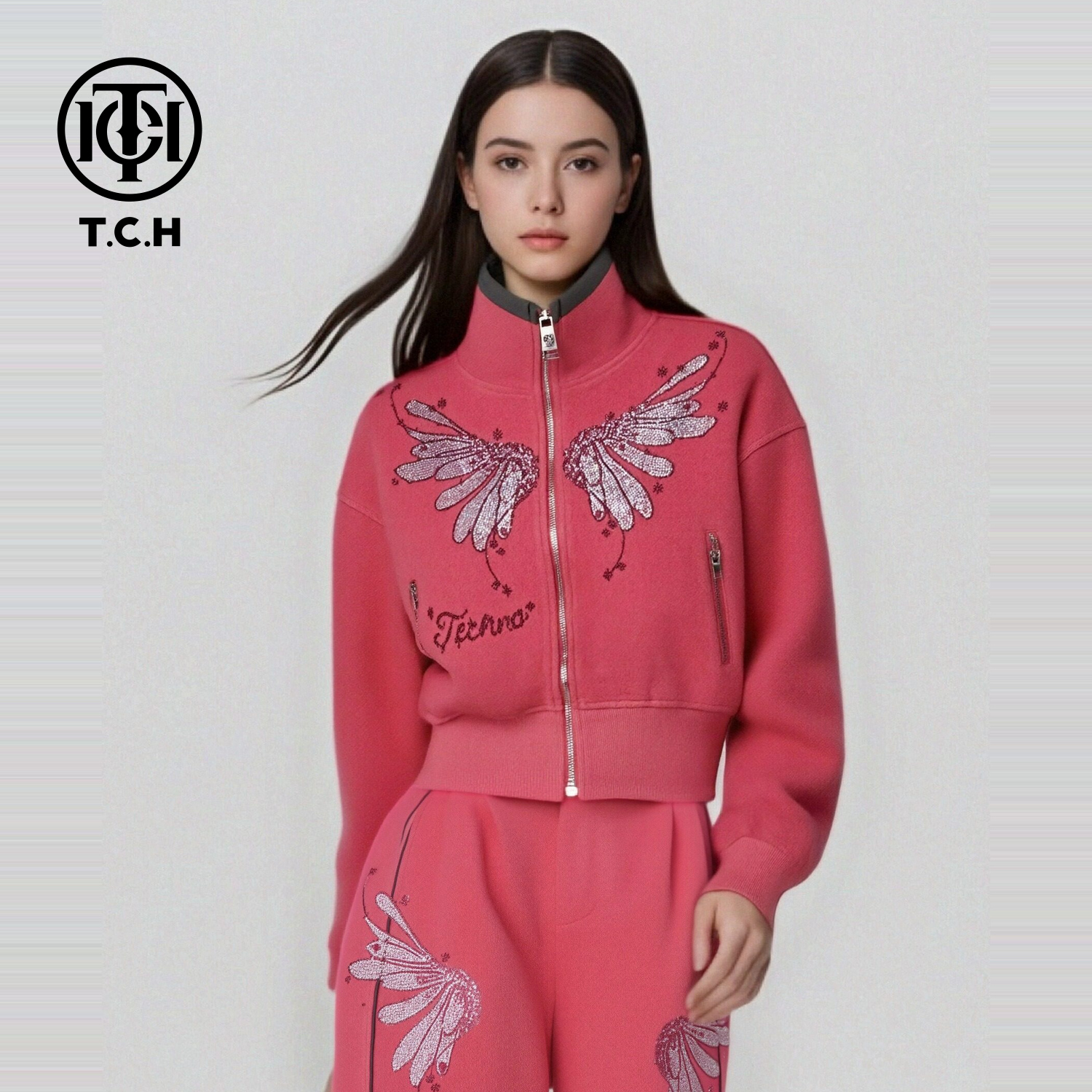 TCH【时尚百搭】冬款时尚烫钻粉色休闲风女装套装T75D07E1117