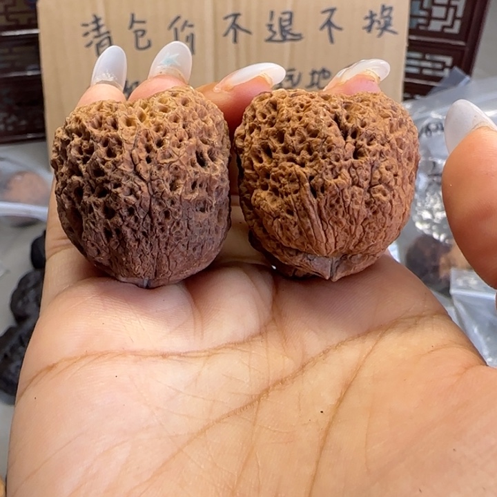 文玩核桃吊坠40龟背虎头奔