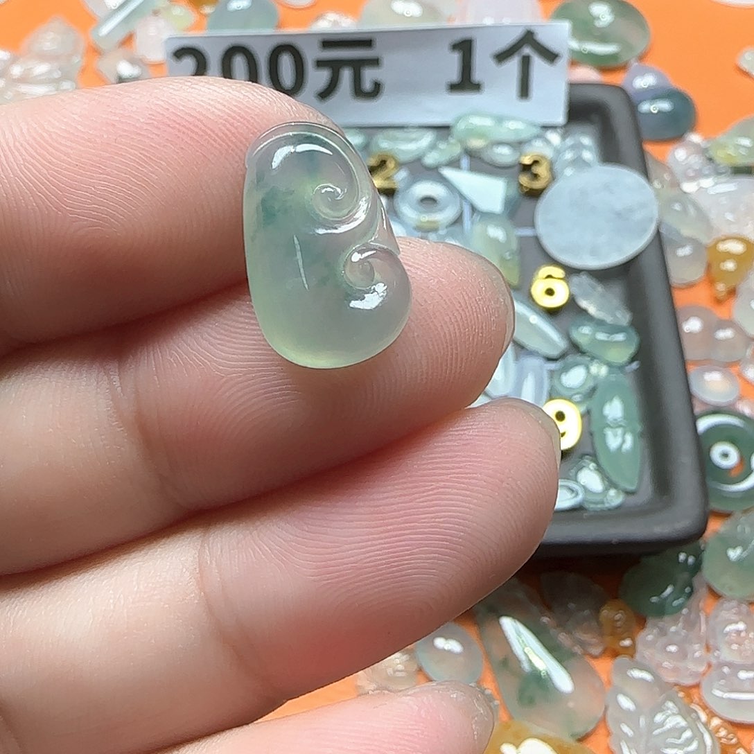 定制翡翠未镶嵌L****小