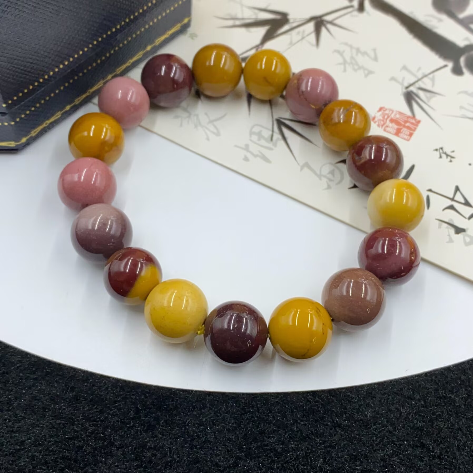 3858   终极血晶华坨石  手串多样性发货