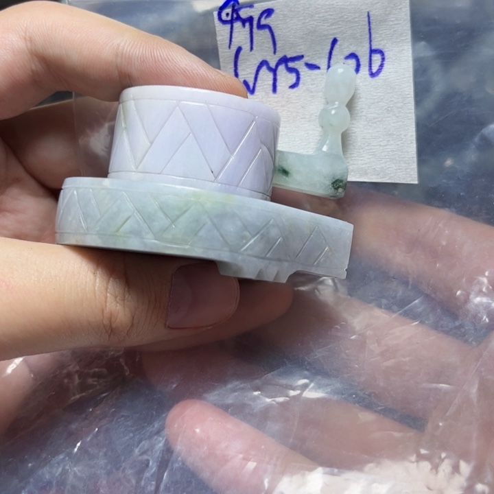 定制翡翠未镶嵌明天