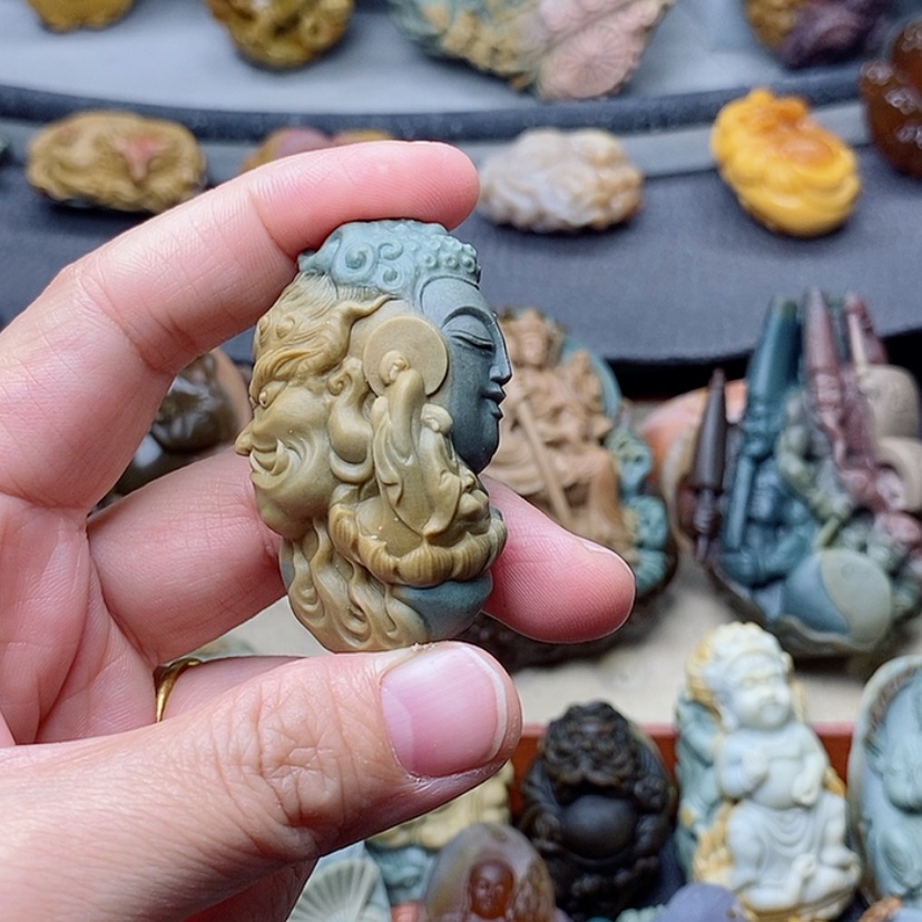 【闪购商品】定制石英质玉吊坠未镶嵌