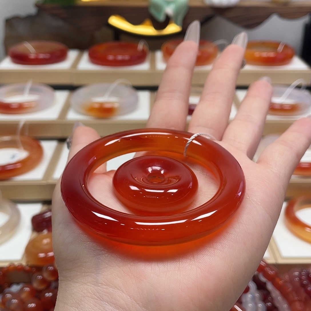 玛瑙/玉髓未镶嵌手镯