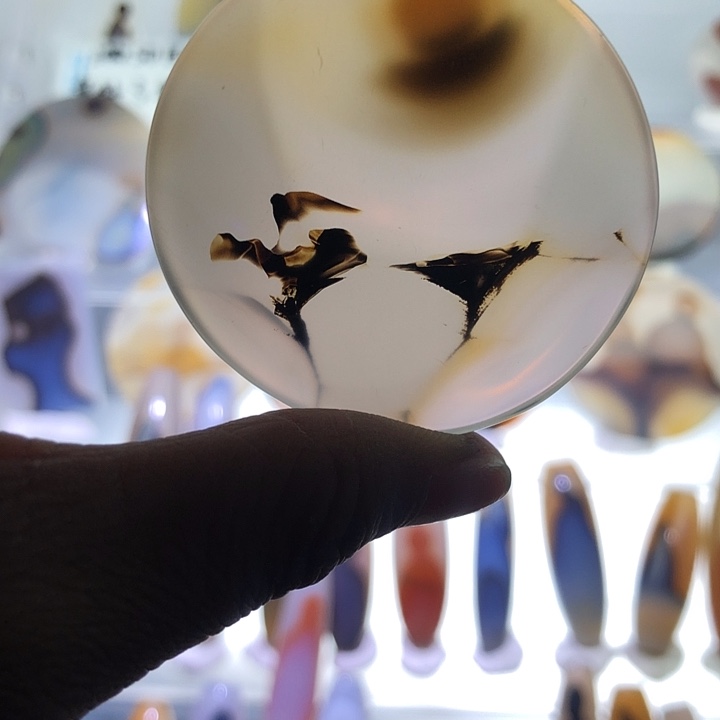 用***3查罗石未镶嵌珠宝半成品67霞