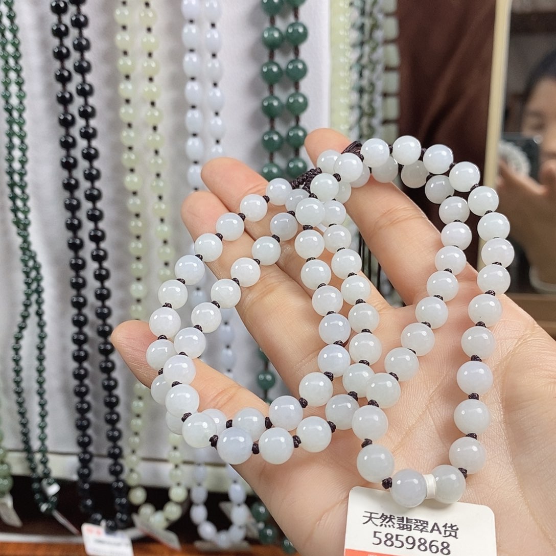 翡翠颈饰未镶嵌天然翡翠项链