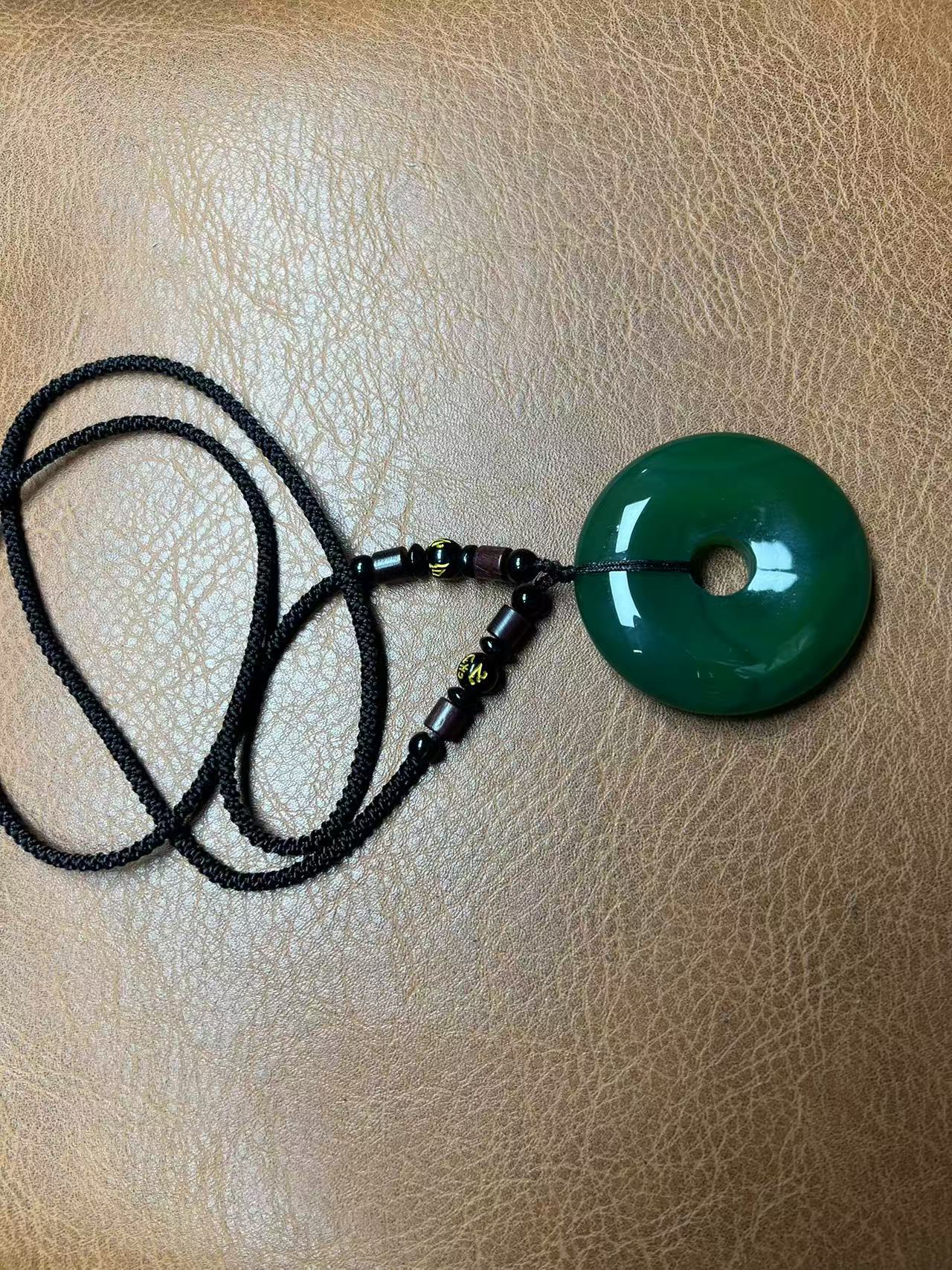 MTYC 131精品吊坠（有礼盒）