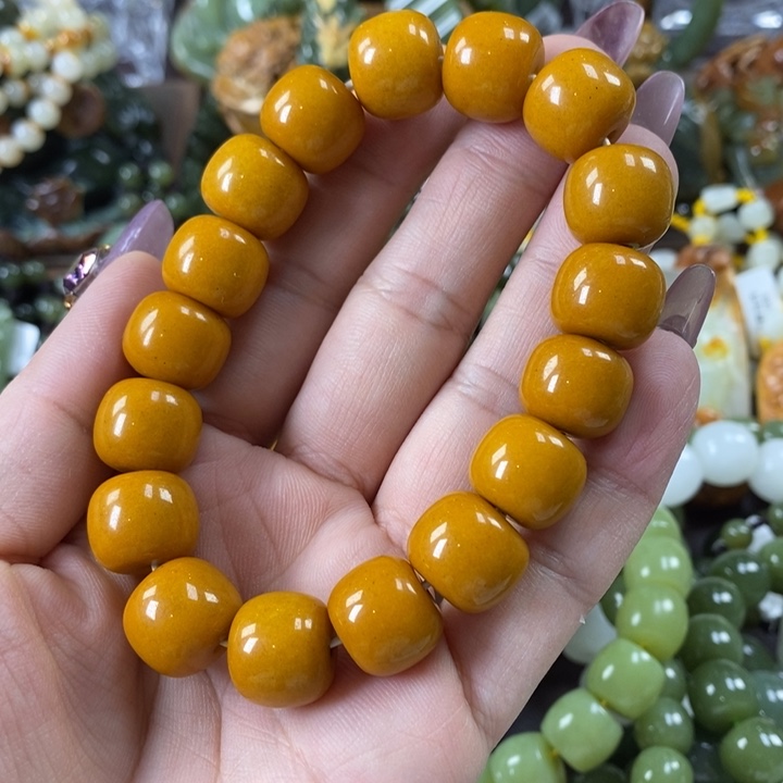 透闪石质玉手串卡14未镶嵌
