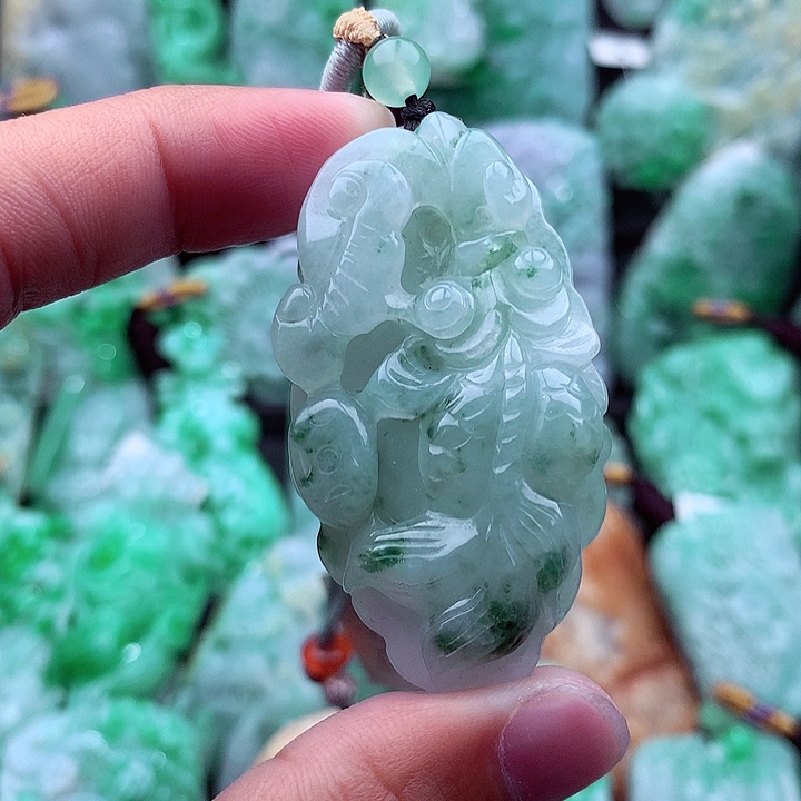 翡翠吊坠(不含链)未镶嵌