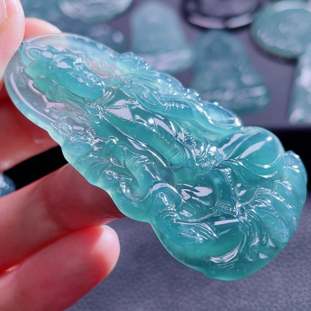 翡翠颈饰未镶嵌858585858