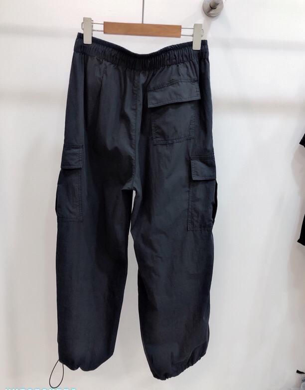 春夏休闲宽松大口袋松紧腰抽绳束脚工装长裤