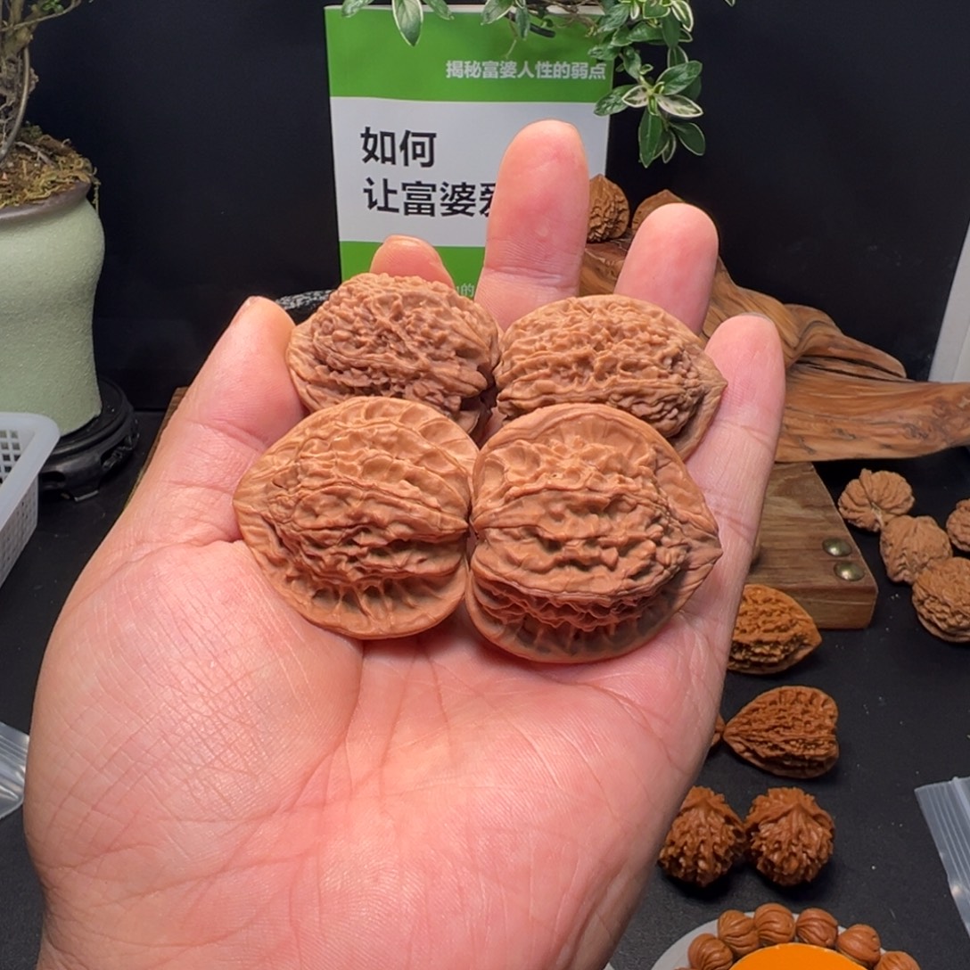 吊坠文玩核桃黄药师加欧阳疯