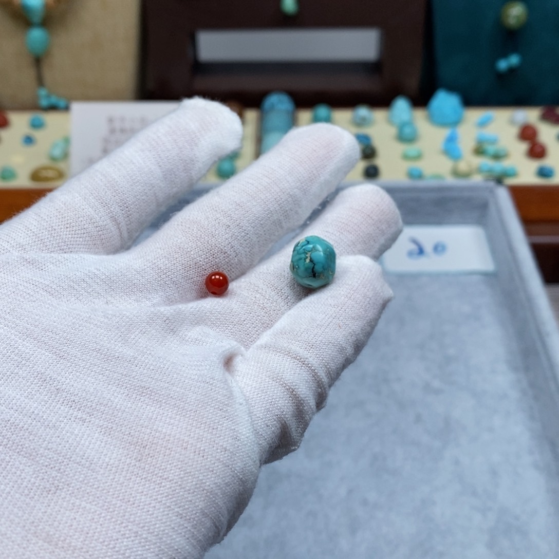 未镶嵌配饰南红玛瑙