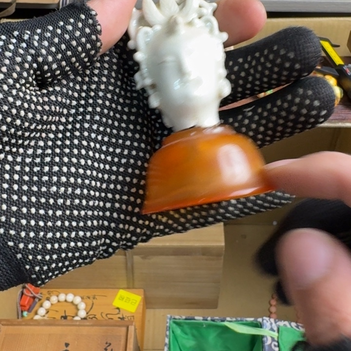 砖雕瓷器工艺品摆件等