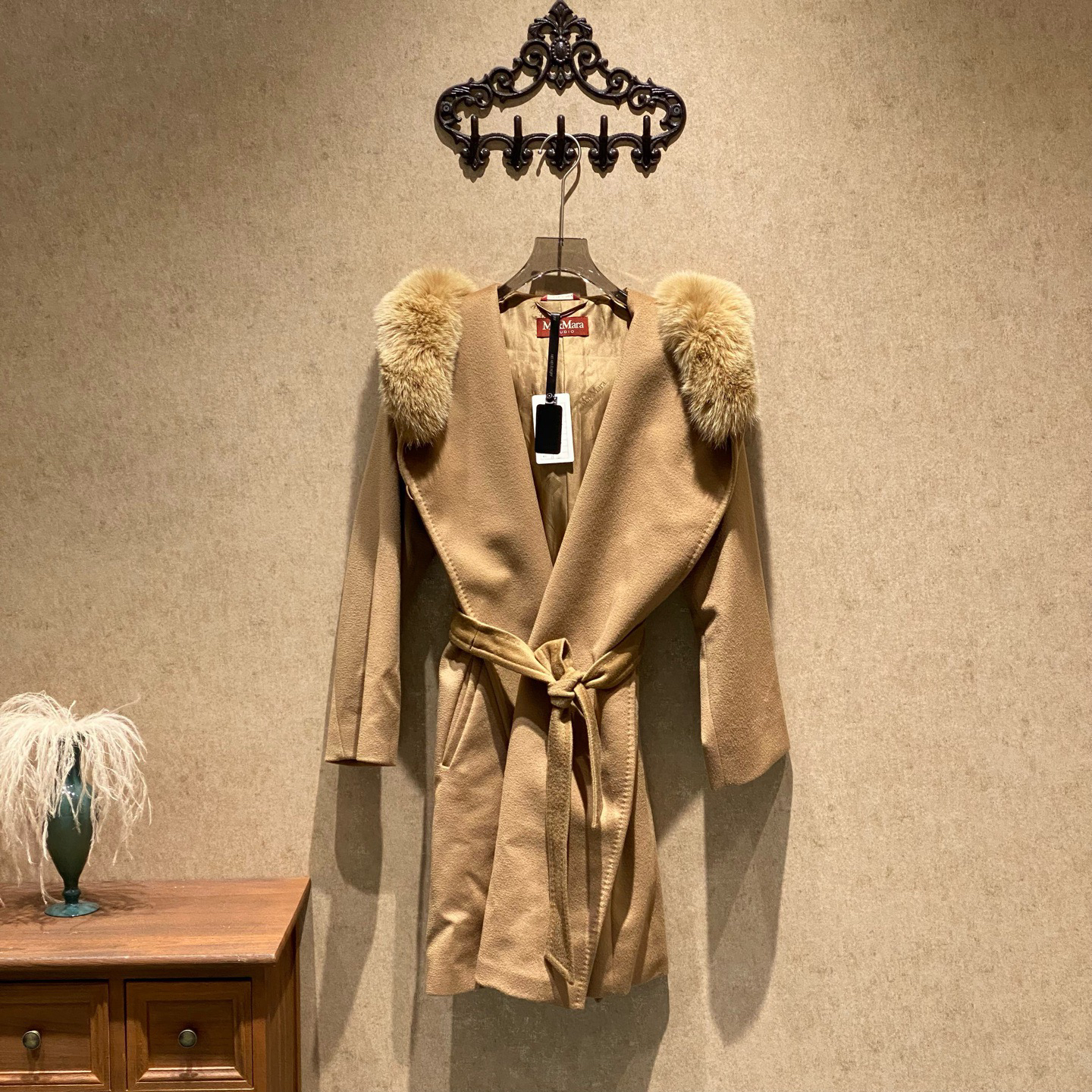 99新 MaxMara Studio驼色狐狸毛领羊毛大衣/38码/41608