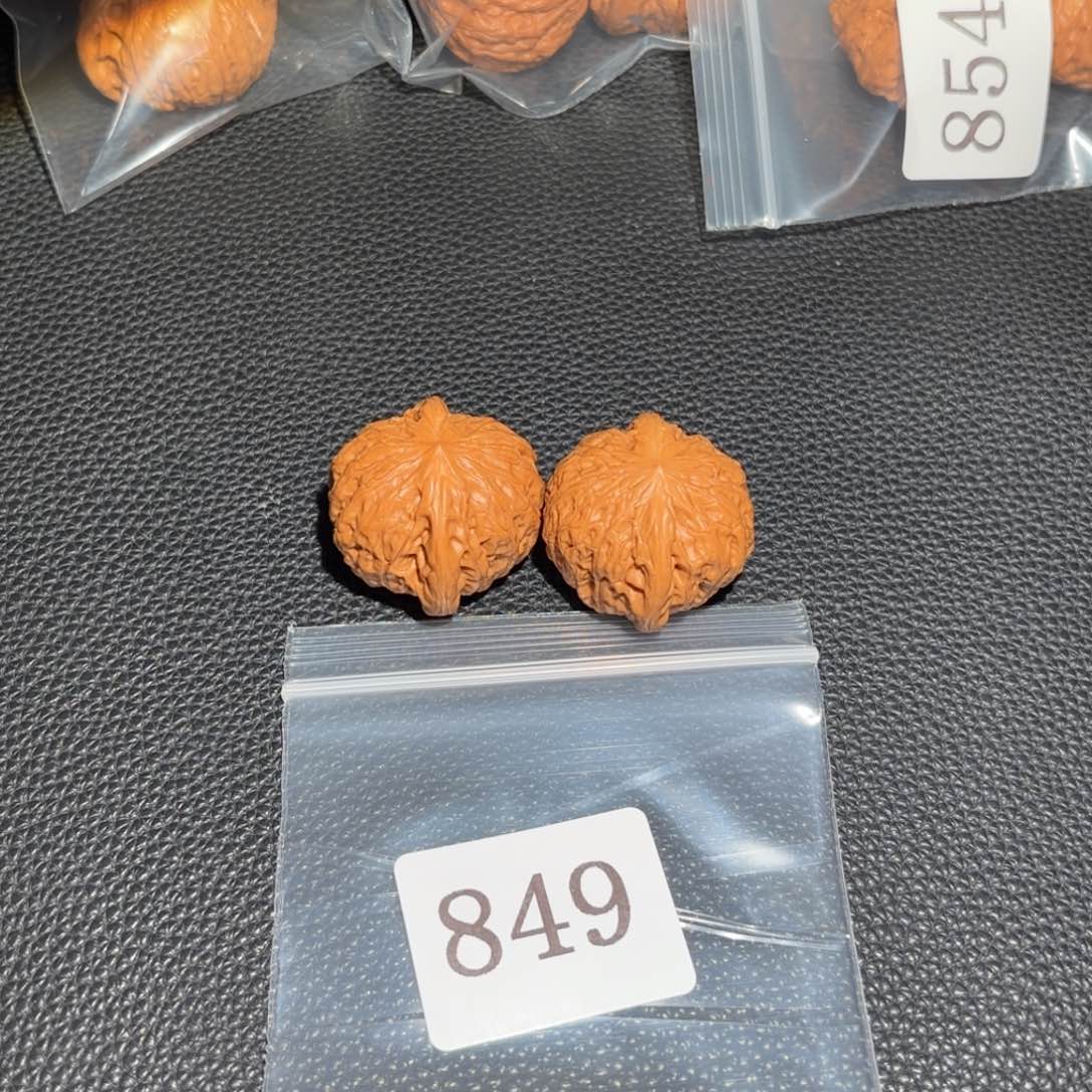 文玩核桃吊坠铁锤849