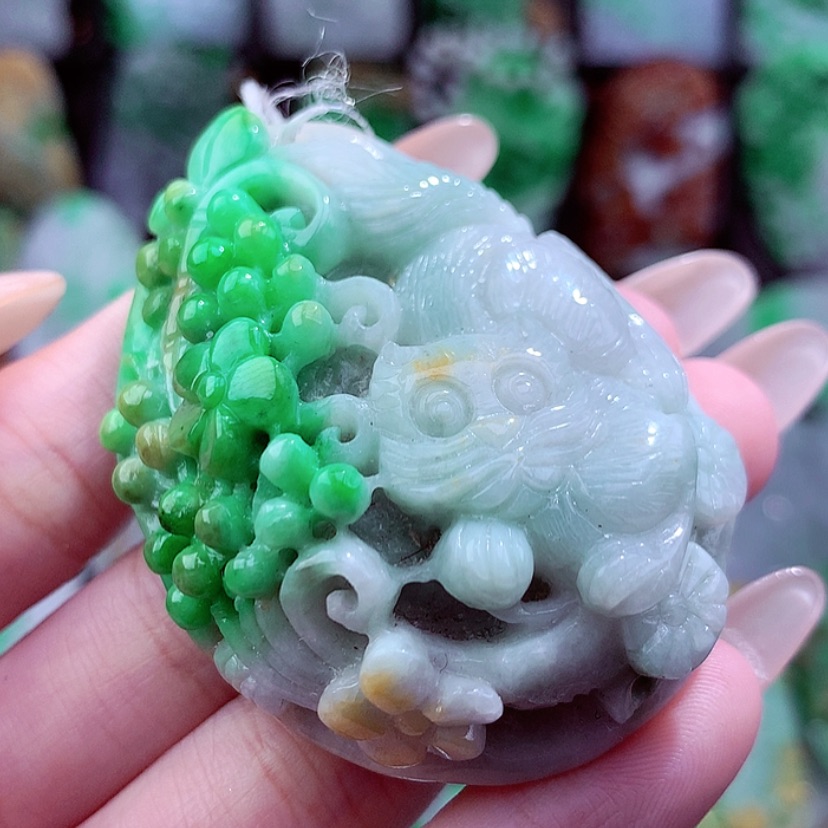 【闪购商品】翡翠颈饰未镶嵌天然