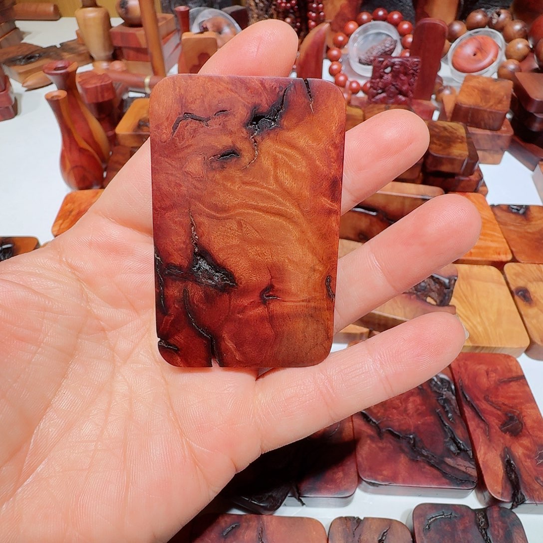 直播间以实物为准