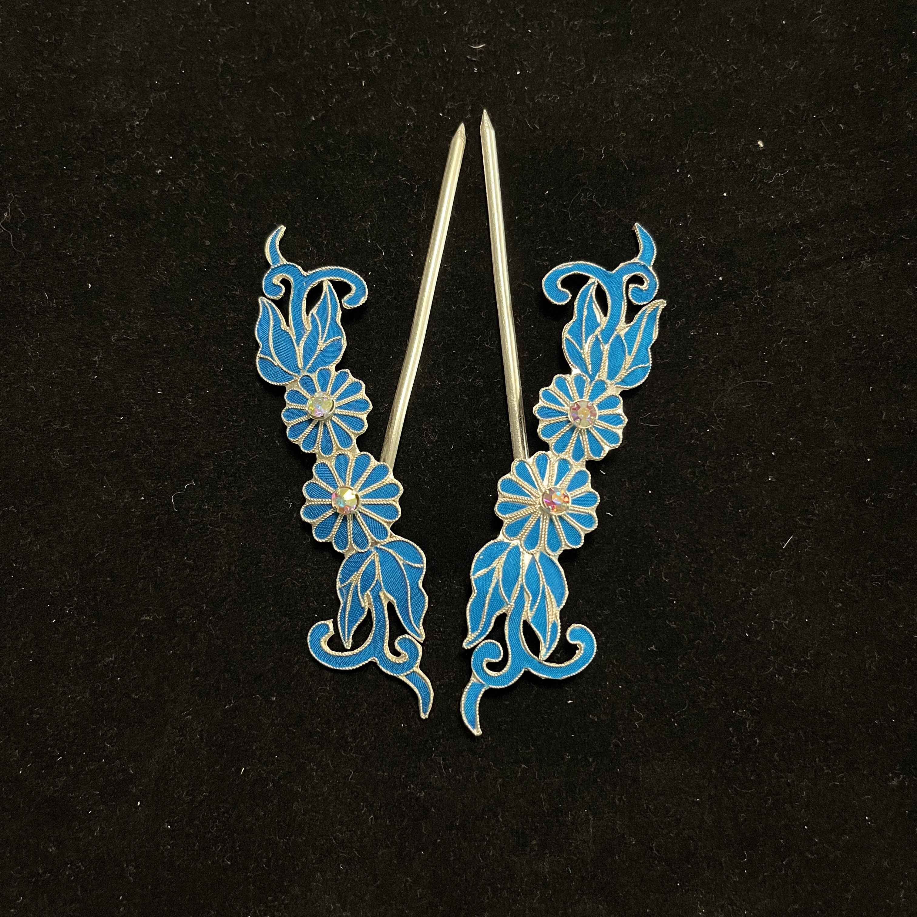 戏曲头面点绸小压条花一对