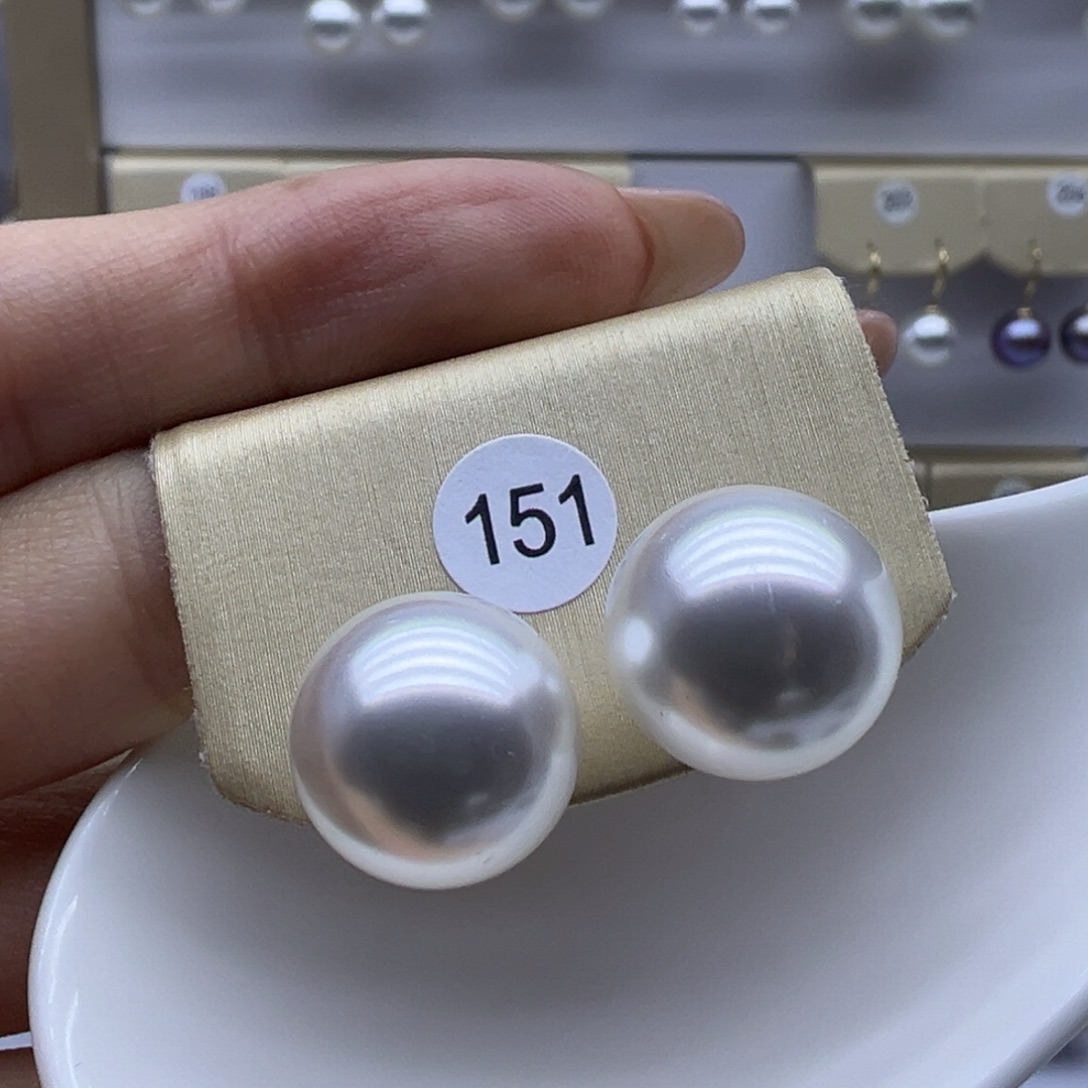 18K金镶嵌耳饰淡水珍珠