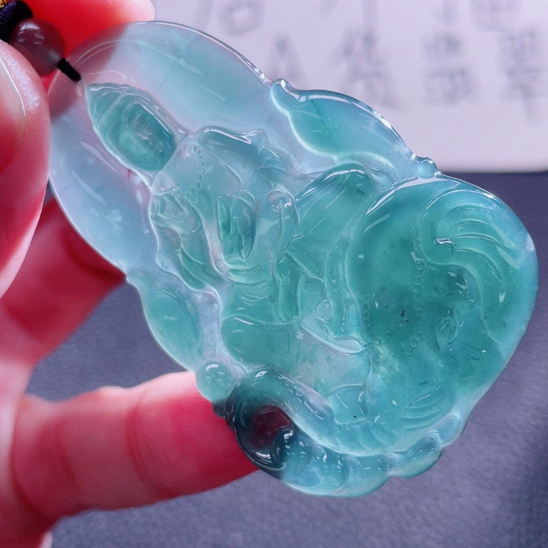 翡翠颈饰未镶嵌8888888888