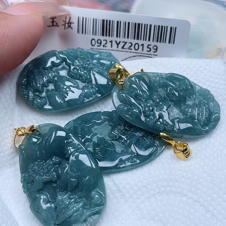 吊坠(不含链)未镶嵌翡翠
