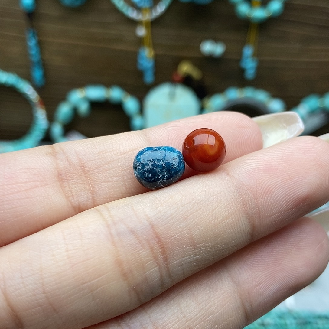 ****琳南红玛瑙未镶嵌随行