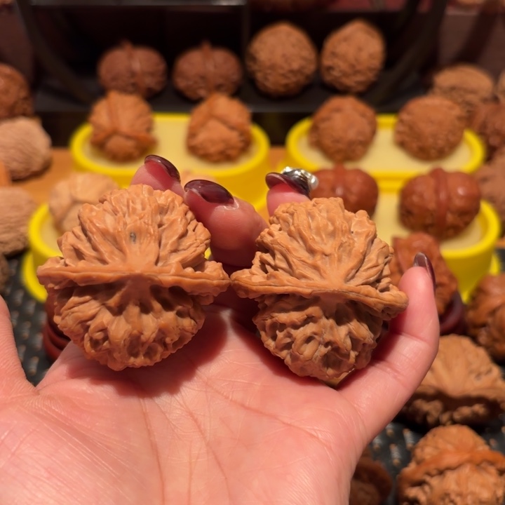 文玩核桃把件帝王45