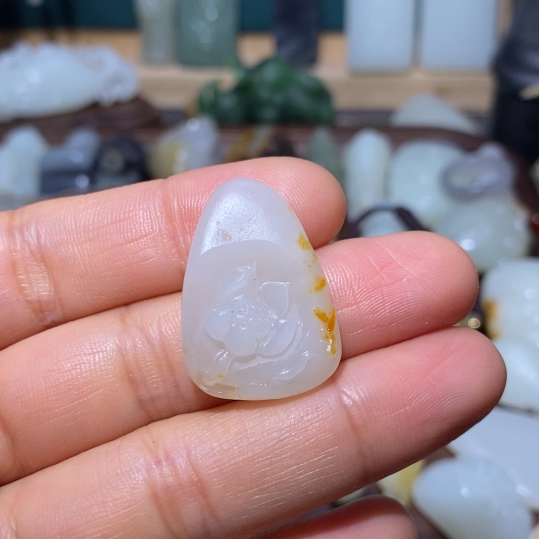 和田玉吊坠(不含链)未镶嵌