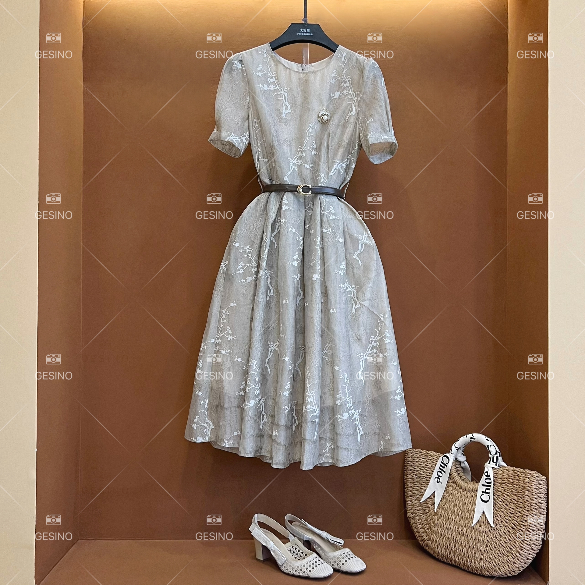 【秀】春夏丨设计师款轻奢气质女装连衣裙 CX-2024291