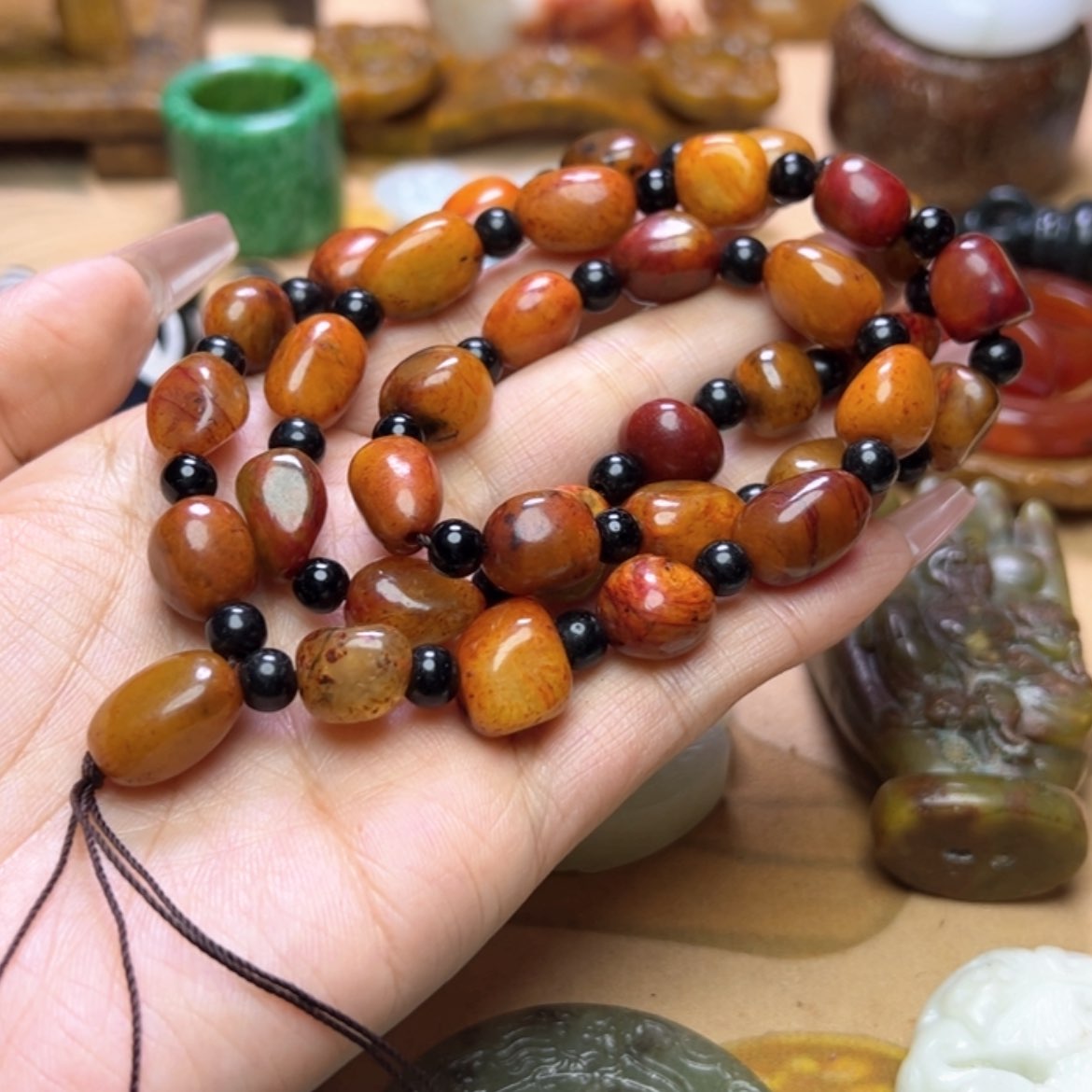 【闪购商品】蛇纹石玉颈饰未镶嵌